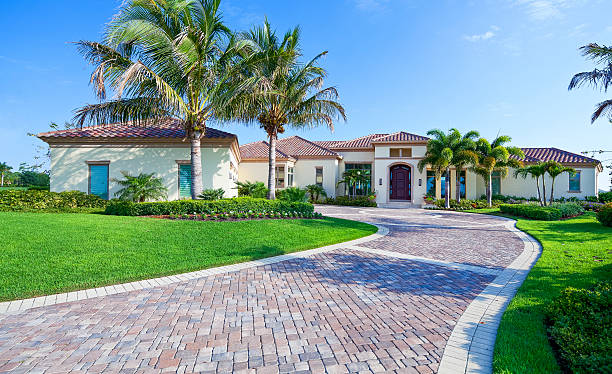 Trusted Hinckley, IL Driveway Pavers Experts